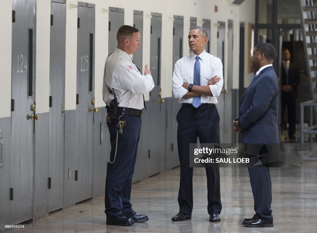 US-POLITICS-OBAMA-PRISON