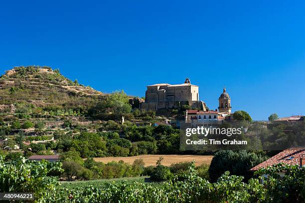 labastida church and town in rioja, northern spain - rioja stock-fotos und bilder