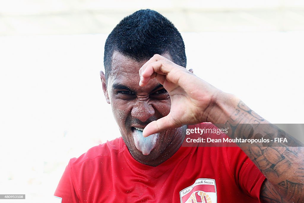 Tahiti v Iran: Quarter-final - FIFA Beach Soccer World Cup