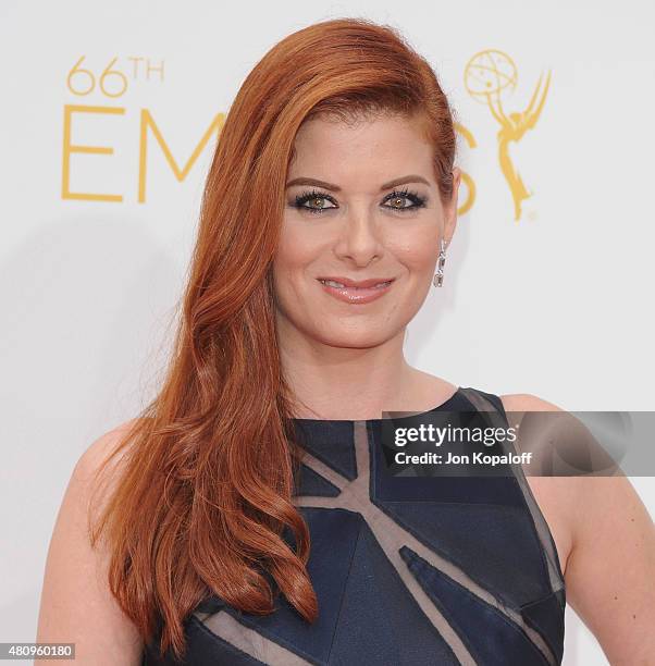 Actress Debra Messing arrives at the 66th Annual Primetime Emmy Awards at Nokia Theatre L.A. Live on August 25, 2014 in Los Angeles, California.