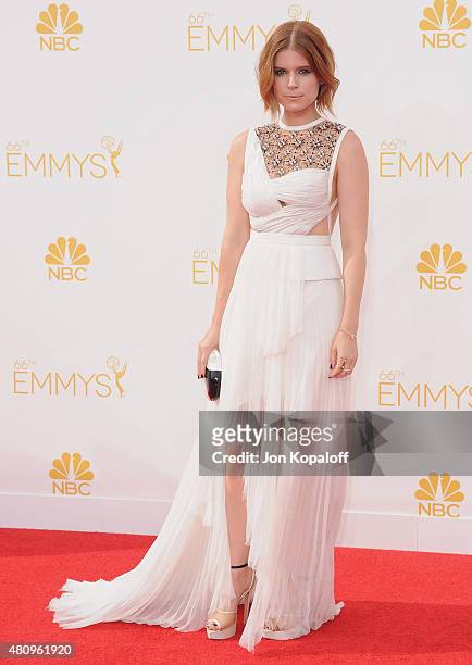 Actress Kate Mara arrives at the 66th Annual Primetime Emmy Awards at Nokia Theatre L.A. Live on August 25, 2014 in Los Angeles, California.