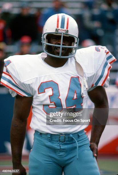 Running back Earl Campbell of the Houston Oilers looks on against the New England Patriots during an NFL game November 12, 1978 at Schaefer Stadium...