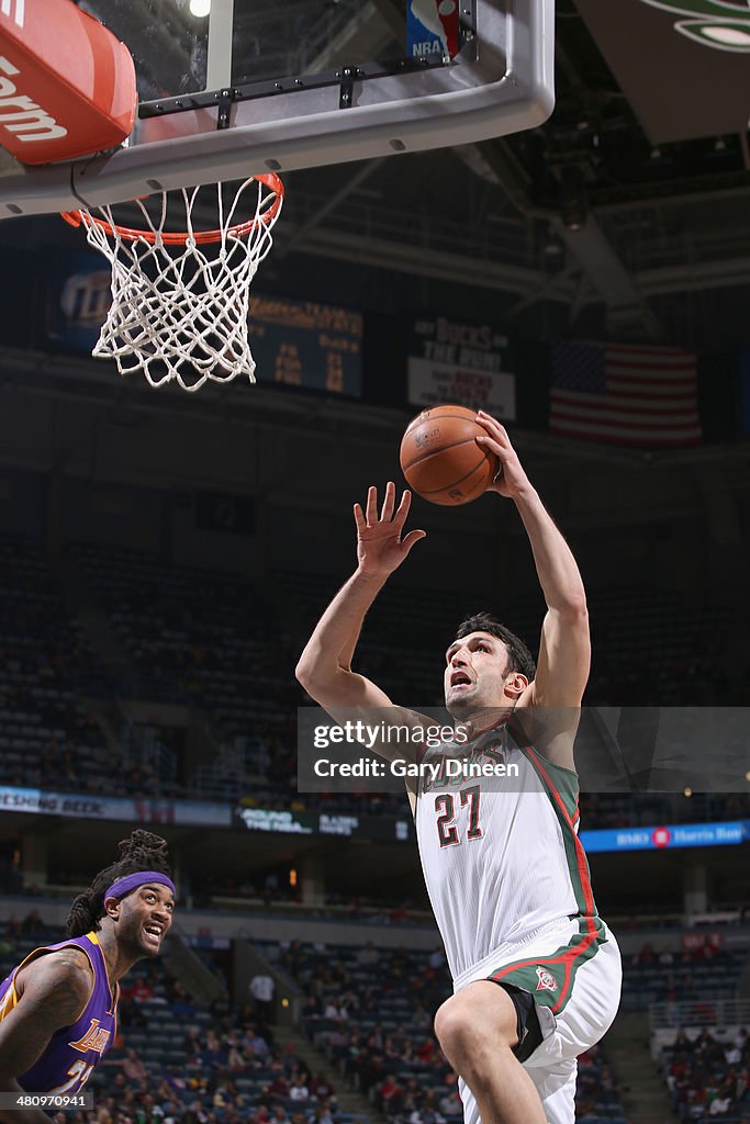 Los Angeles Lakers v Milwaukee Bucks