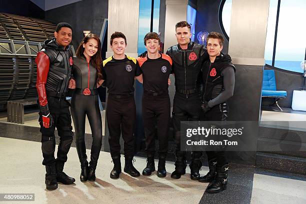 Lab Rats Vs Mighty Med Part 1 Lab Rats Vs Mighty Med Photos and Premium High Res Pictures - Getty Images