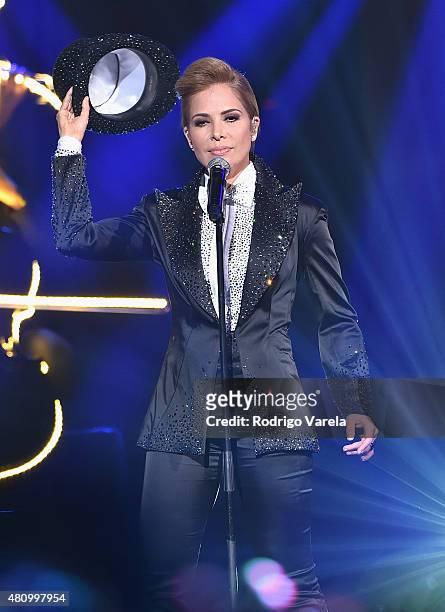 Gloria Trevi performs onstage at Univision's Premios Juventud 2015 at Bank United Center on July 16, 2015 in Miami, Florida.