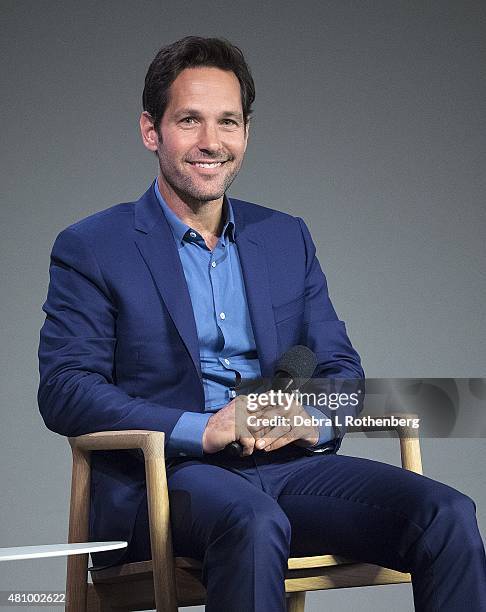 Paul Rudd Storekeeper Ant Store Photos and Premium High Res Pictures - Getty Images