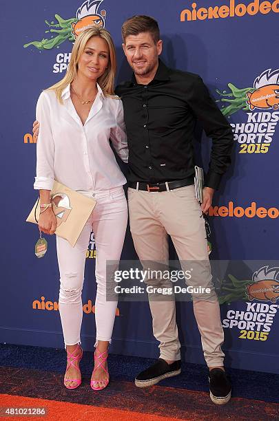 Soccer player Steven Gerrard and wife Alex Gerrard arrive at the Nickelodeon Kids' Choice Sports Awards 2015 at UCLA's Pauley Pavilion on July 16,...