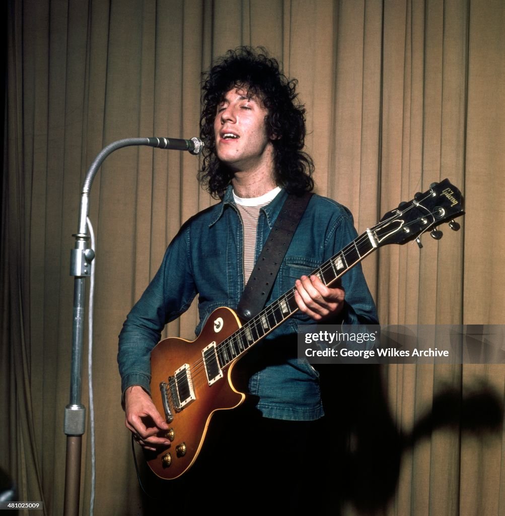 Peter Green Performs