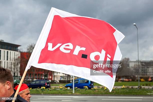 warnung strike und demonstration der deutschen gewerkschaften verdi, wi - verdi stock-fotos und bilder