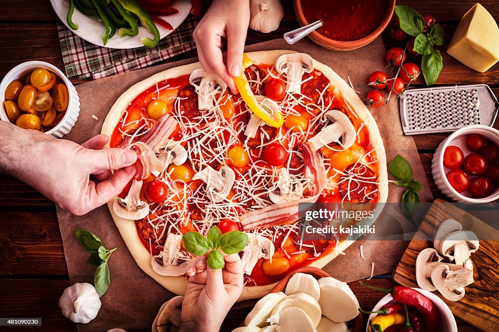 Preparing Pizza