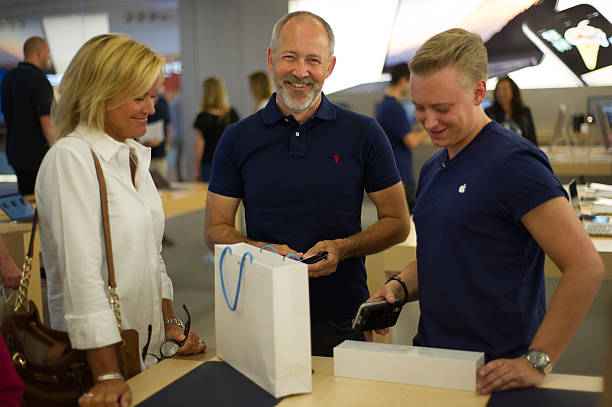 SWE: Apple Watch Availability At Apple Store Taby Centrum