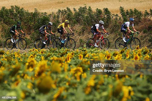 Chris Froome of Great Britain and Team Sky rides during stage thirteen of the 2015 Tour de France, a 198.5 km stage between Muret and Rodez, on July...