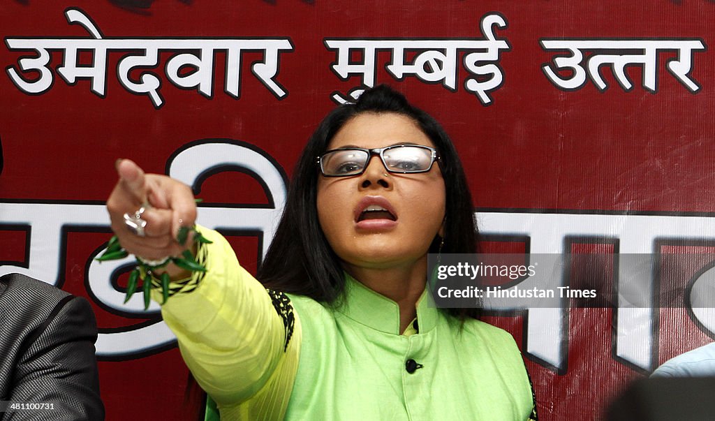 Rakhi Sawant Launches 'Rashtriya Aam Party'