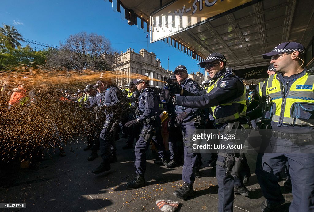 'Reclaim Australia' Protesters Rally in Melbourne