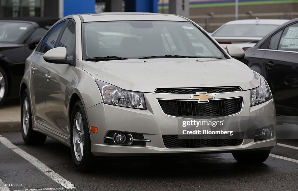 GM Says Dealers Told to Stop Selling Some Chevrolet Cruzes