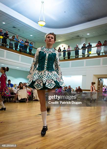 Step Dance Irish Step Dancing Photos and Premium High Res Pictures - Getty Images