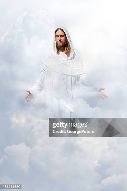 jesus christus in den himmel - auferstehung stock-fotos und bilder