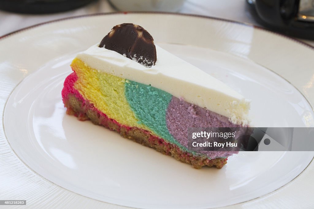 Rainbow chesecake