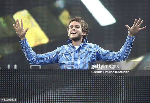 Zedd performs during the Ultra Music Festival at Bayfront Park Amphitheater on March 28, 2014 in Miami, Florida.