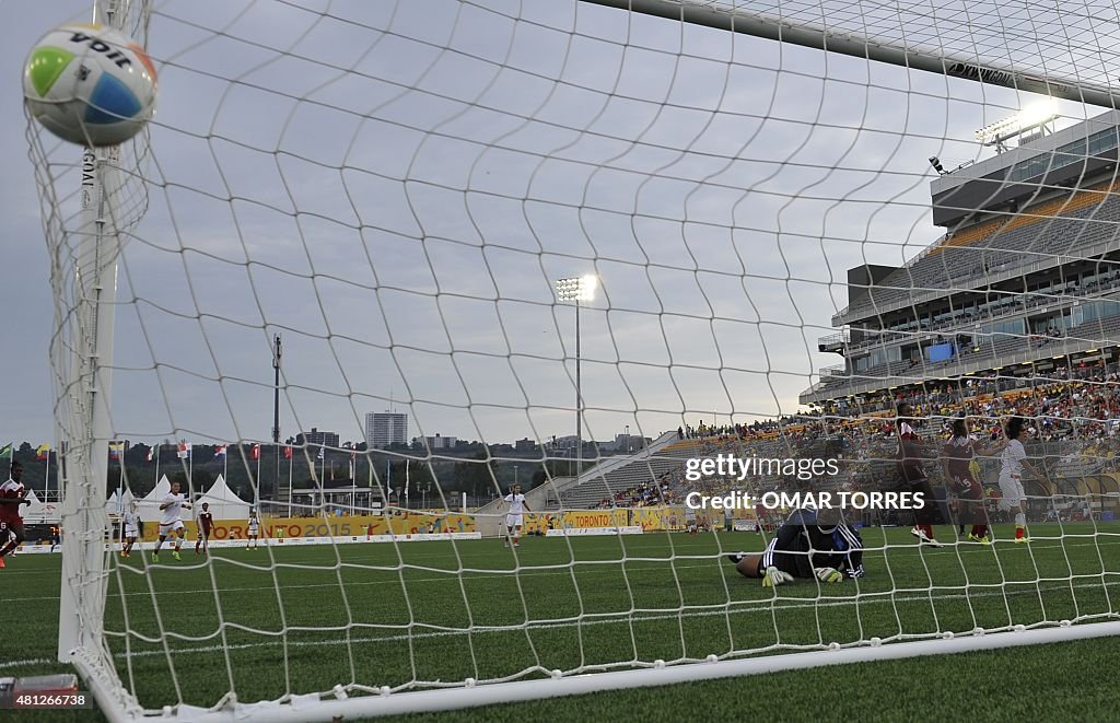 PANAM2015-CANADA-FOOTBALL-TTO-MEX