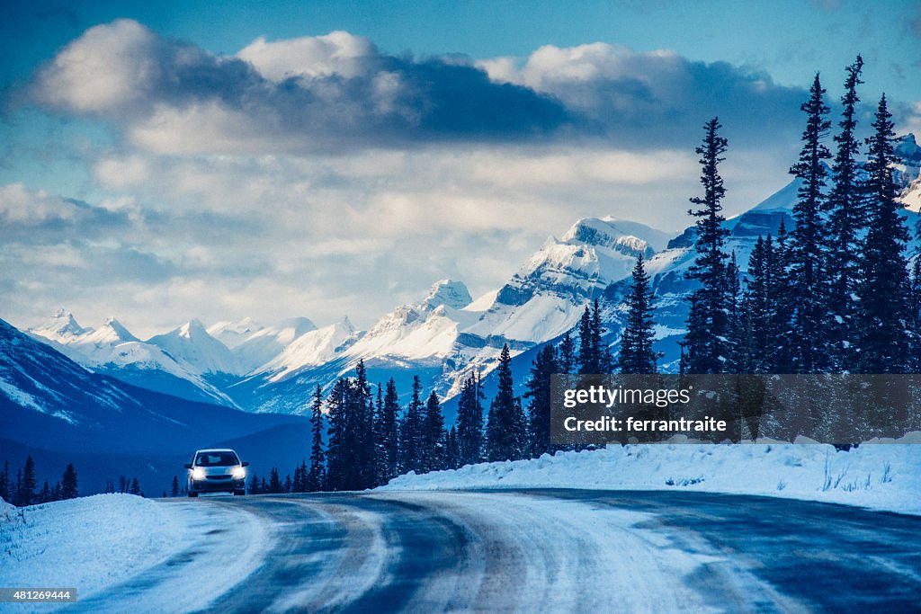 Roadtrip on Icefields Parkway in Banff National Park Canada