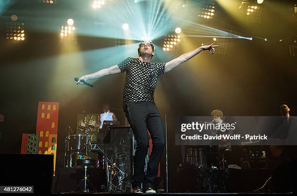 Mika performs at Fnac Live on July 18, 2015 in Paris, France.