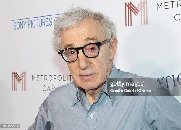 Woody Allen attends the Chicago premiere of "Irrational Man" at Bellweather Meeting House & Eatery on July 18, 2015 in Chicago, Illinois.