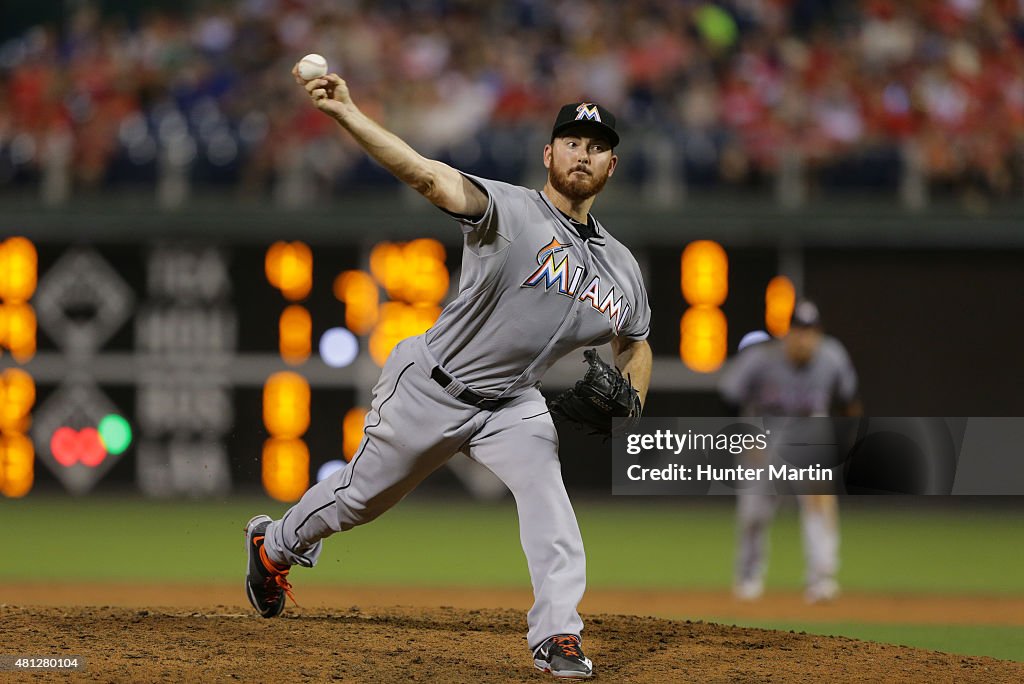 Miami Marlins v Philadelphia Phillies