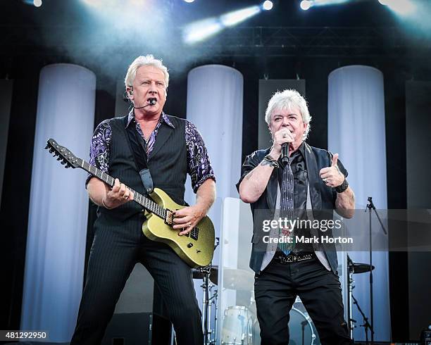 Air Supply Band Photos and Premium High Res Pictures - Getty Images