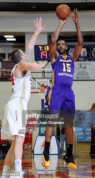 Shawne Williams of the Los Angeles D-Fenders shoots the jumper over Dennis Horner of the Bakersfield Jam during a D-League game on March 28, 2014 at...