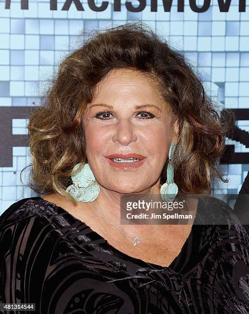 Actress Lainie Kazan attends the "Pixels" New York premiere at Regal E-Walk on July 18, 2015 in New York City.