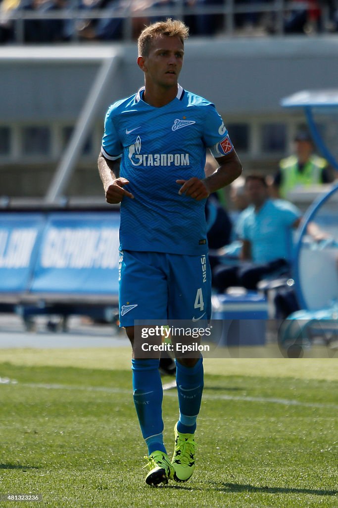 Zenit St Petersburg v Dinamo Moscow - Russian Premier League