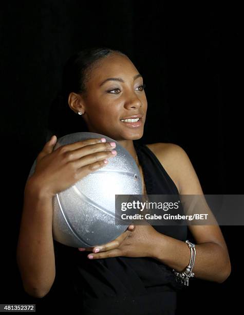 American Little League Baseball pitcher Mo'Ne Davis attends The Players' Awards presented by BET at the Rio Hotel & Casino on July 19, 2015 in Las...