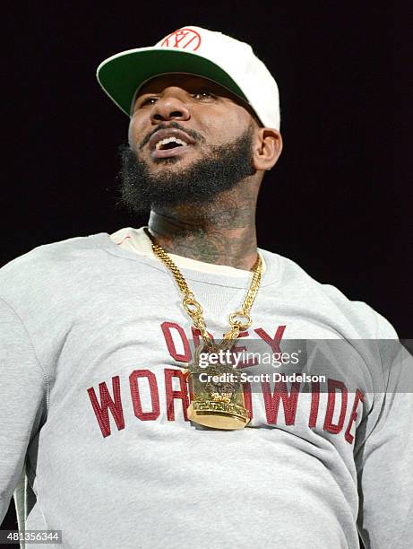 Gold D Rapper Rapper Gold Photos and Premium High Res Pictures - Getty Images