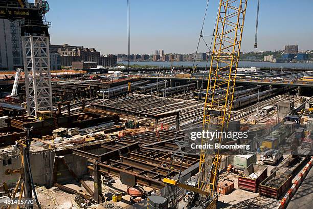 Yards Construct Project 19 Photos & High Res Pictures - Getty Images