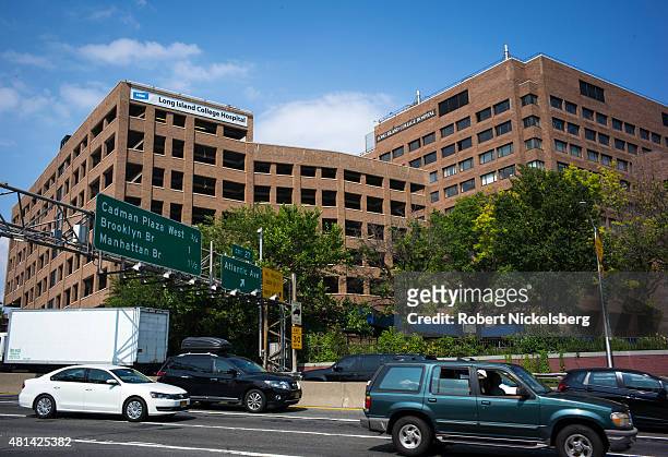 Traffic moves east along the Brooklyn Queens Expressway near the Long Island College Hospital campus, July 7, 2015 in the Brooklyn borough of New...