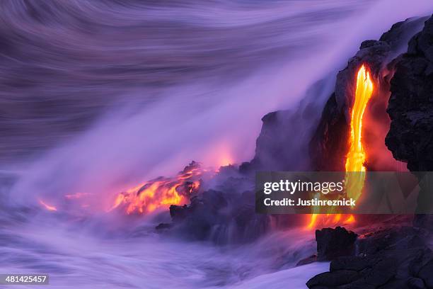 lava ocean entry - hawaii volcanoes national park bildbanksfoton och bilder