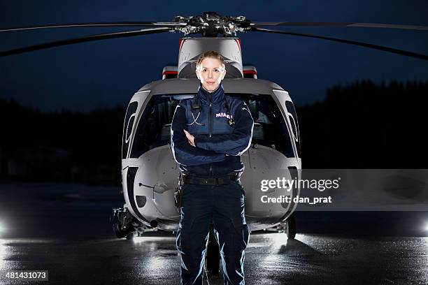 paramedic and medevac helicopter - paramedic portrait stock pictures, royalty-free photos & images