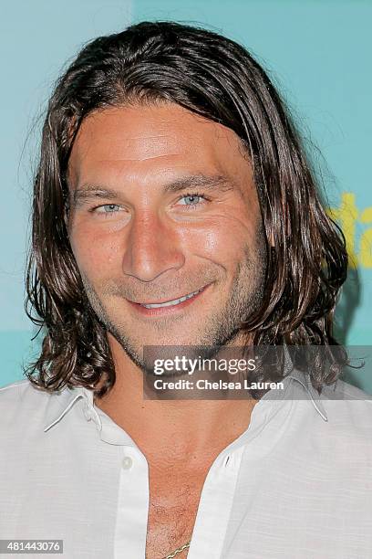 Actor Zach McGowan arrives at the Entertainment Weekly celebration at Float at Hard Rock Hotel San Diego on July 11, 2015 in San Diego, California.