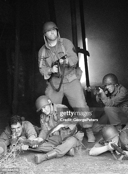 soldiers in combat - korean war stock pictures, royalty-free photos & images