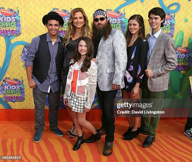 Personalities Lil Will Robertson, Korie Robertson, Bella Robertson, Willie Robertson, Sadie Robertson and John Luke Robertson from Duck Dynasty...