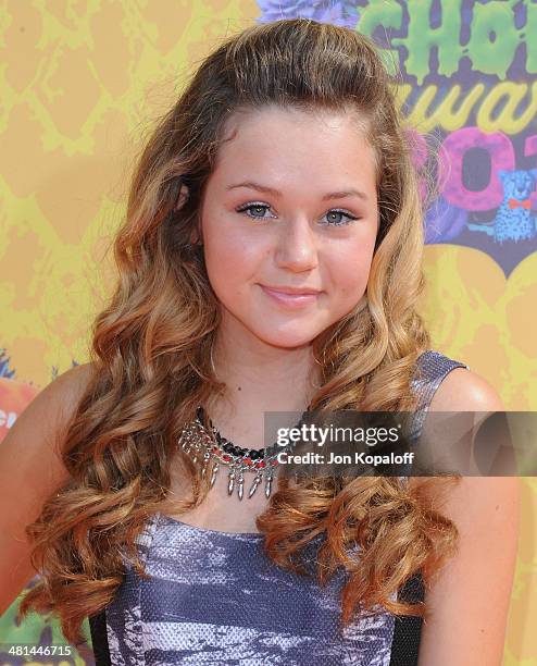 Actress Brec Bassinger arrives at Nickelodeon's 27th Annual Kids' Choice Awards at USC Galen Center on March 29, 2014 in Los Angeles, California.