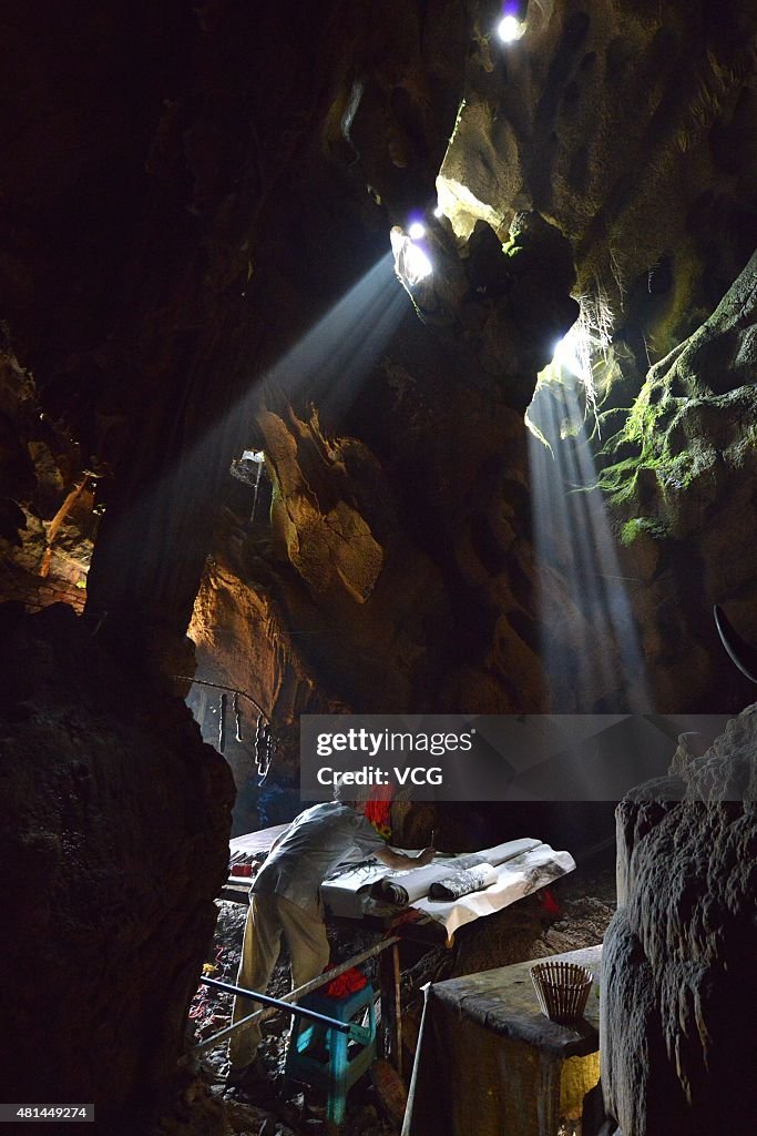 Farmer Paints In Tranquil Cave For 30 Years In Yuqing County