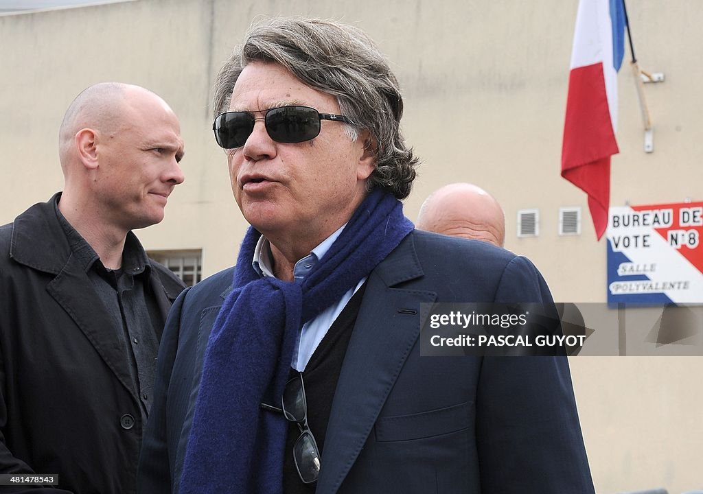 FRANCE2014-VOTE-FN-SAINT-GILLES-COLLARD