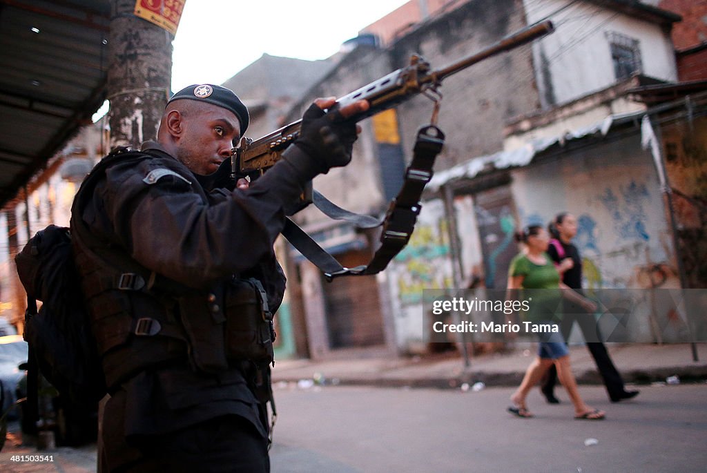 Federal Forces Occupy Mare Favela Complex