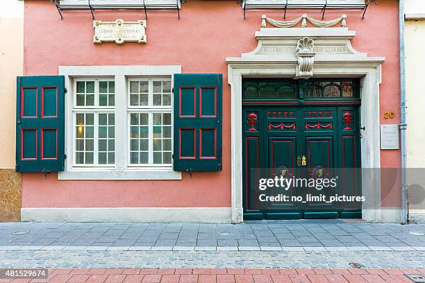 haus der geburt von ludwig van beethoven - bonn stock-fotos und bilder