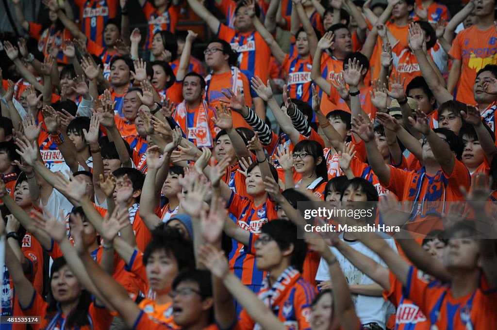 FC Tokyo v Albirex Niigata - J.League