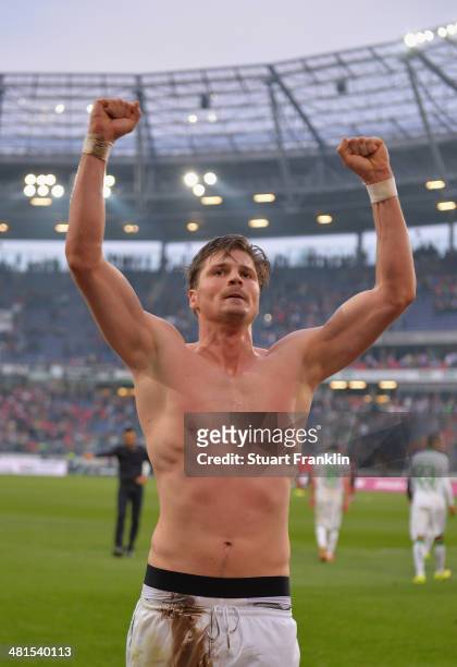 Sebastian Prödl of Bremen celebrates scoring the winning goal during the Bundesliga match between Hannover 96 and Werder Bremen at HDI-Arena on March...