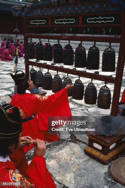 Confucian Robe 118 Chime Men Stock Photos, High-Res Pictures, and Images - Getty Images