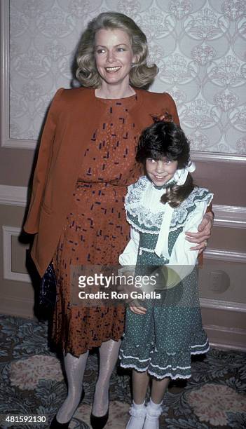 Laraine Stephens attends Mother-Daughter Fashion Show Benefit on March 27, 1986 at the Beverly Hilton Hotel in Beverly Hills, California, California.